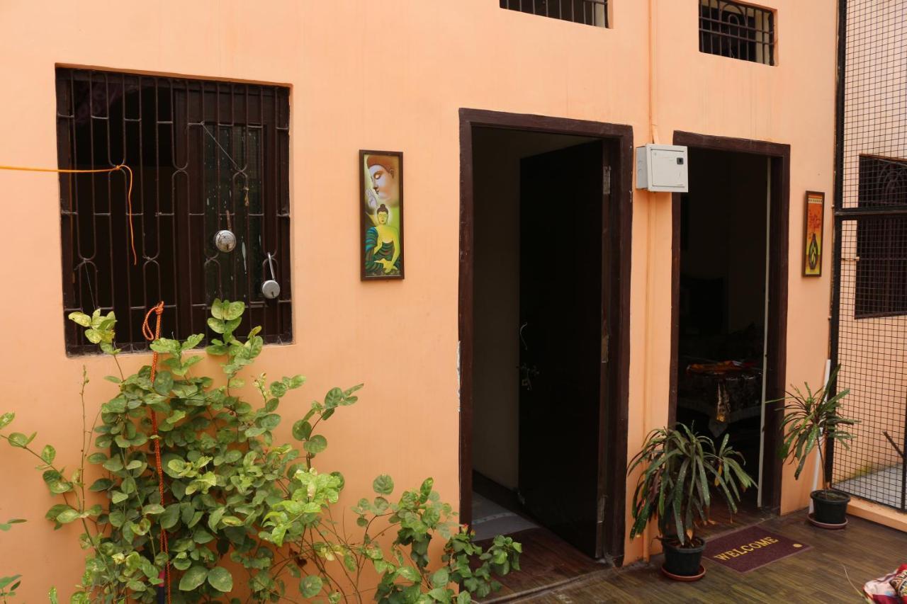 Mother Hostel Varanasi Eksteriør billede