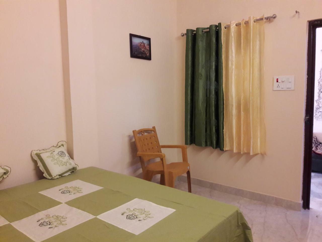 Mother Hostel Varanasi Eksteriør billede