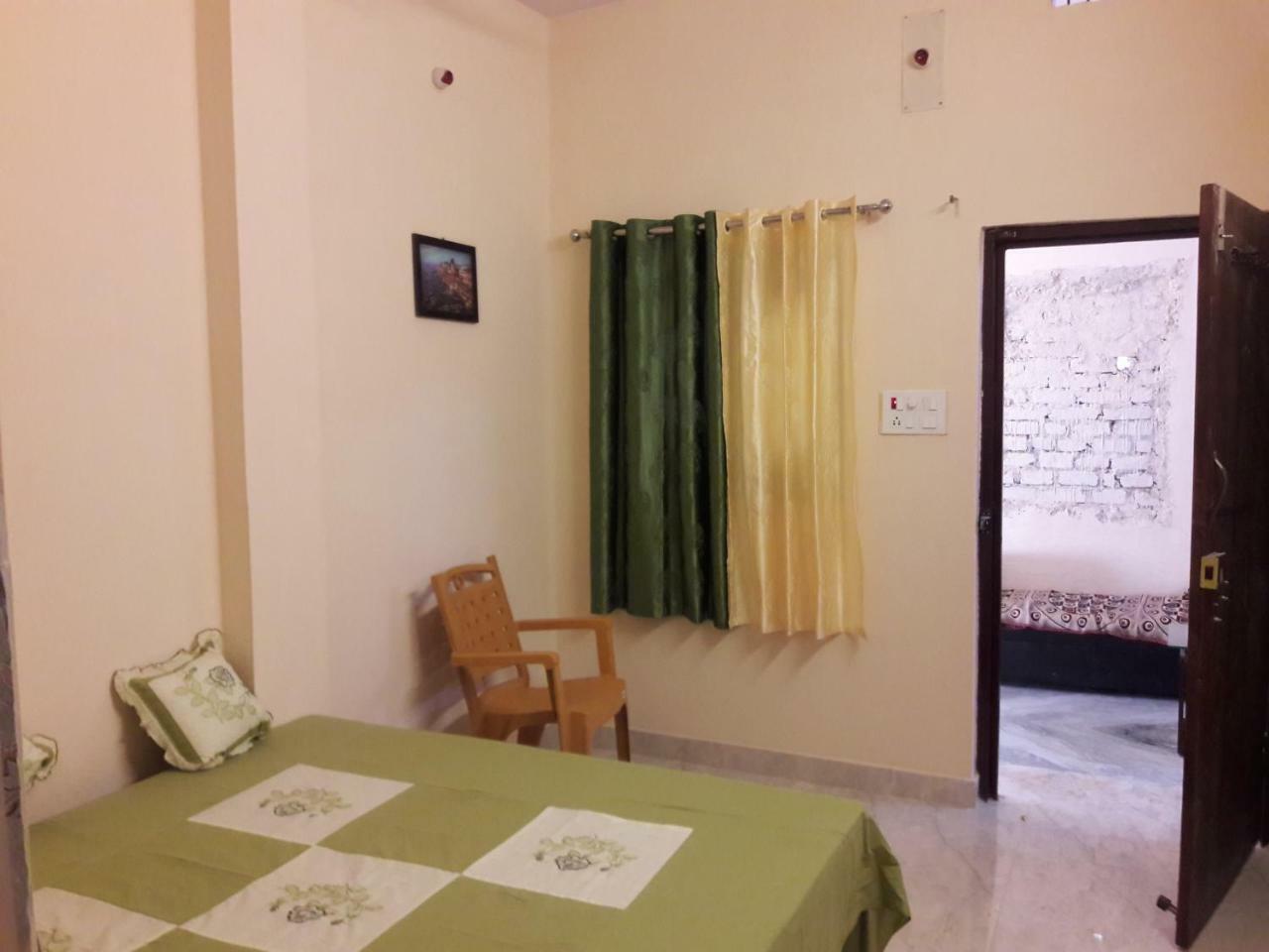 Mother Hostel Varanasi Eksteriør billede
