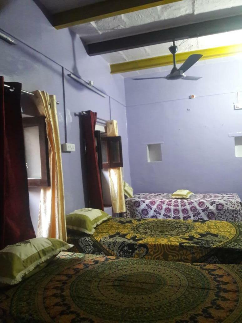 Mother Hostel Varanasi Eksteriør billede
