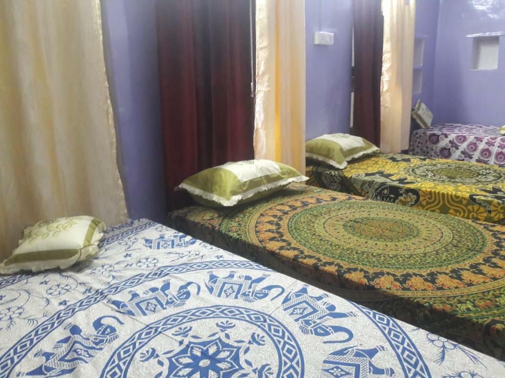 Mother Hostel Varanasi Eksteriør billede